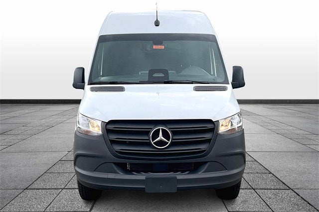 2025 Mercedes-Benz Sprinter 2500 Cargo 144 WB