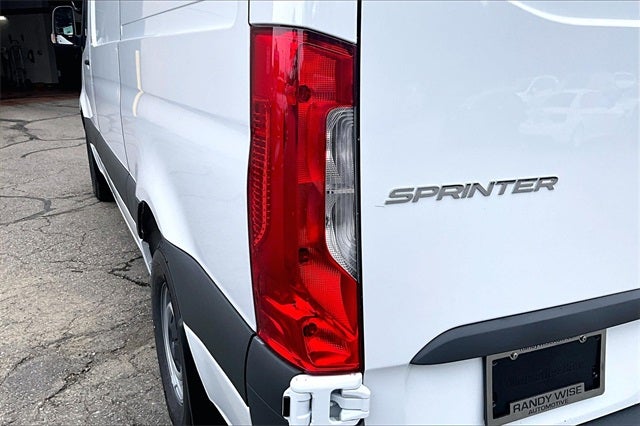 2025 Mercedes-Benz Sprinter 2500 Cargo 144 WB