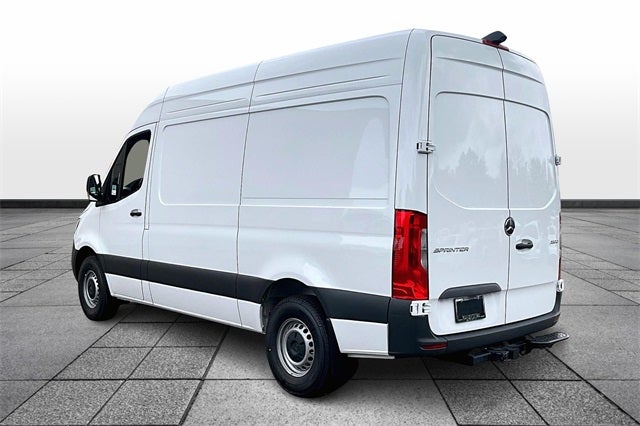 2025 Mercedes-Benz Sprinter 2500 Cargo 144 WB