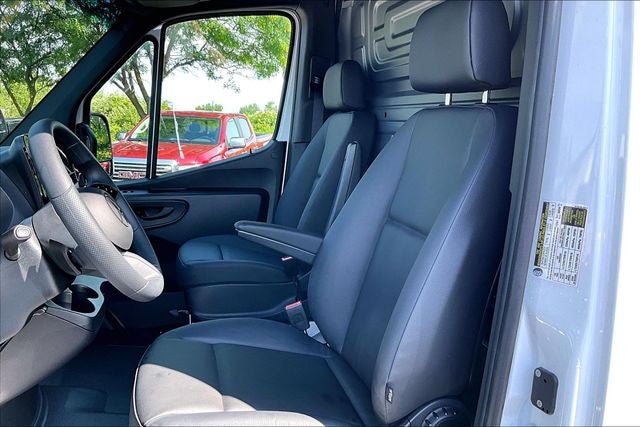 2026 Mercedes-Benz Sprinter 2500 Cargo 144 WB