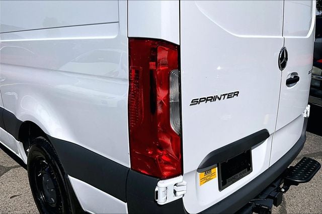 2026 Mercedes-Benz Sprinter 2500 Cargo 144 WB