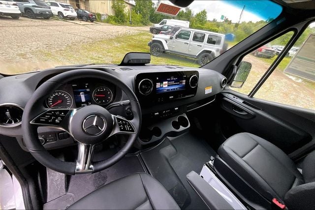 2026 Mercedes-Benz Sprinter 2500 Cargo 144 WB