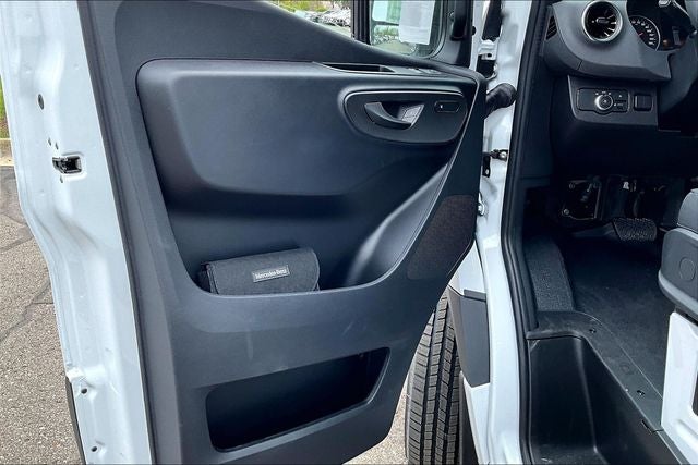 2026 Mercedes-Benz Sprinter 2500 Cargo 170 WB High Roof