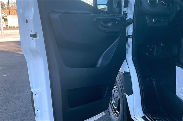 2025 Mercedes-Benz Sprinter 2500 Cargo 170 WB Extended