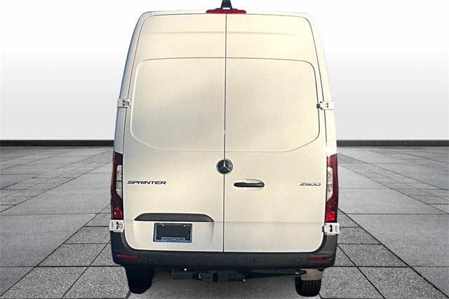 2025 Mercedes-Benz Sprinter 2500 Cargo 170 WB Extended