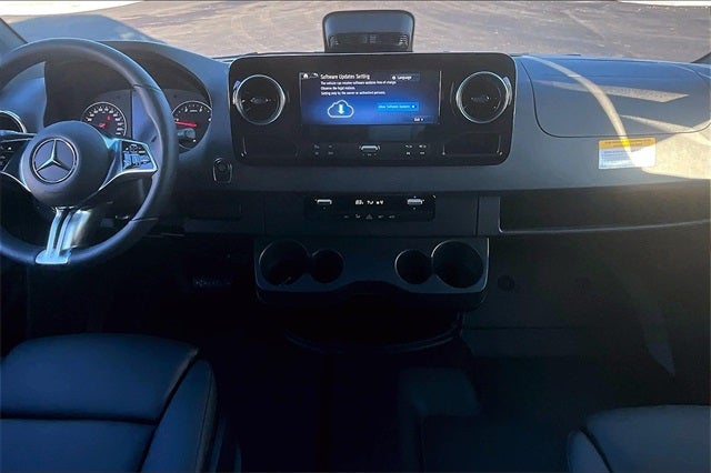 2025 Mercedes-Benz Sprinter 2500 Cargo 170 WB Extended