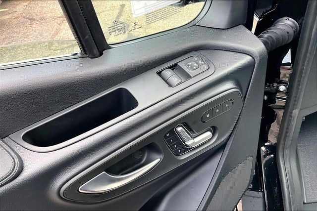 2026 Mercedes-Benz Sprinter 2500 Passenger 170 WB High Roof