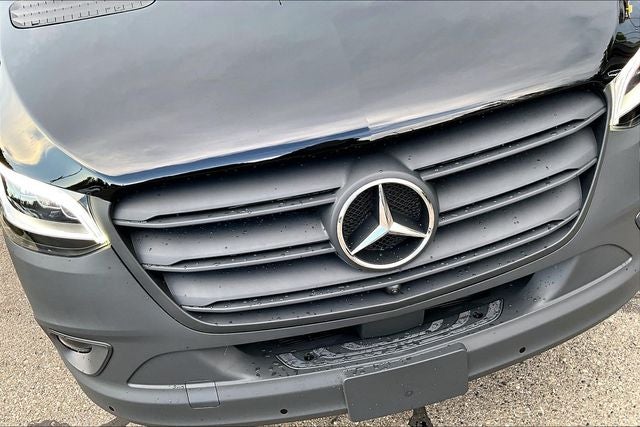 2026 Mercedes-Benz Sprinter 2500 Passenger 170 WB High Roof