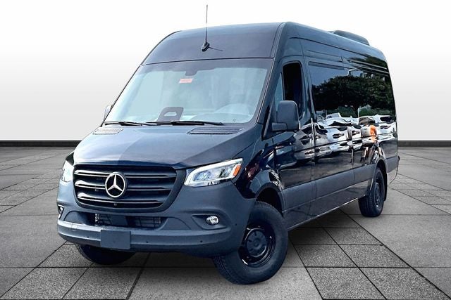 2026 Mercedes-Benz Sprinter 2500 Passenger 170 WB High Roof