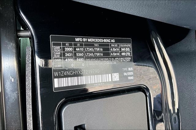 2025 Mercedes-Benz Sprinter 2500 Passenger 170 WB High Roof
