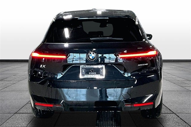 2026 BMW iX xDrive45