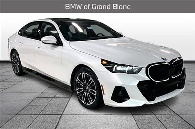 2026 BMW 5 Series 550e xDrive