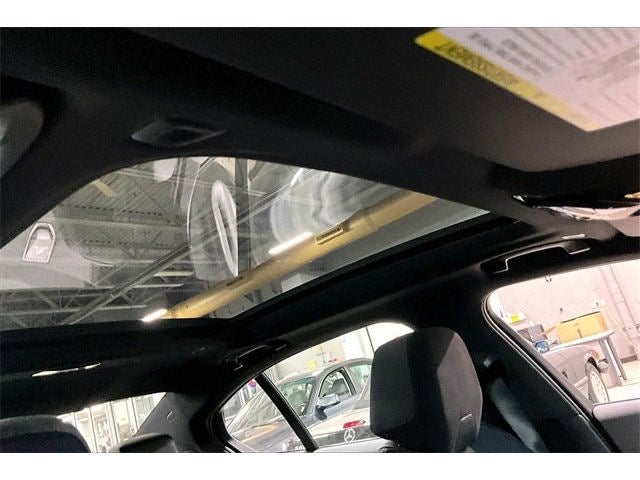 2026 BMW 5 Series 550e xDrive