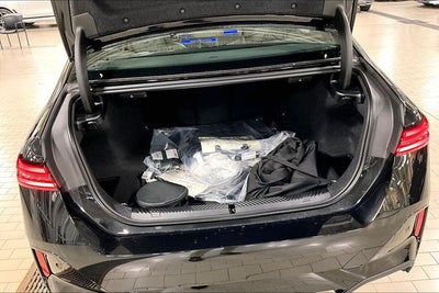 2026 BMW 5 Series 550e xDrive