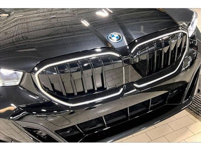 2026 BMW 5 Series 550e xDrive