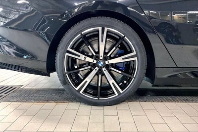 2027 BMW 5 Series 550e xDrive