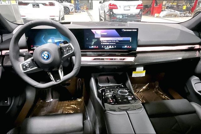 2027 BMW 5 Series 550e xDrive