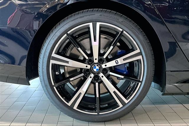 2027 BMW 5 Series 550e xDrive
