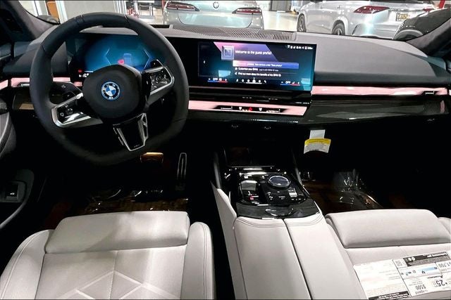 2027 BMW 5 Series 550e xDrive