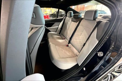 2027 BMW 5 Series 550e xDrive