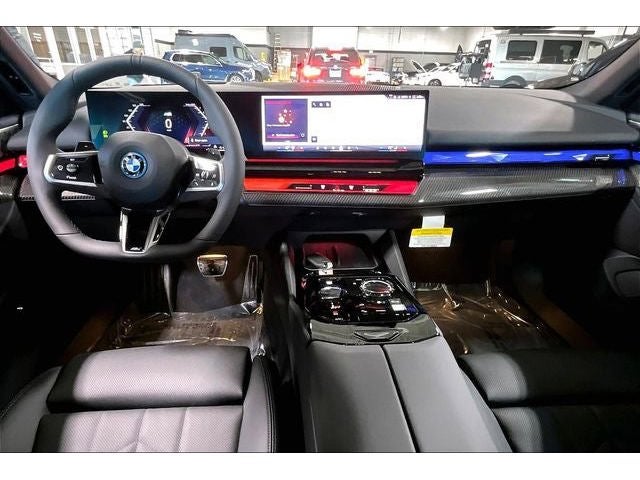 2026 BMW 5 Series 550e xDrive