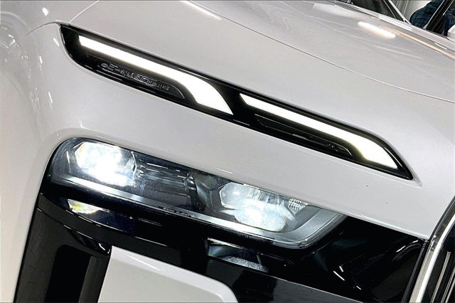 2024 BMW 7 Series 740i xDrive