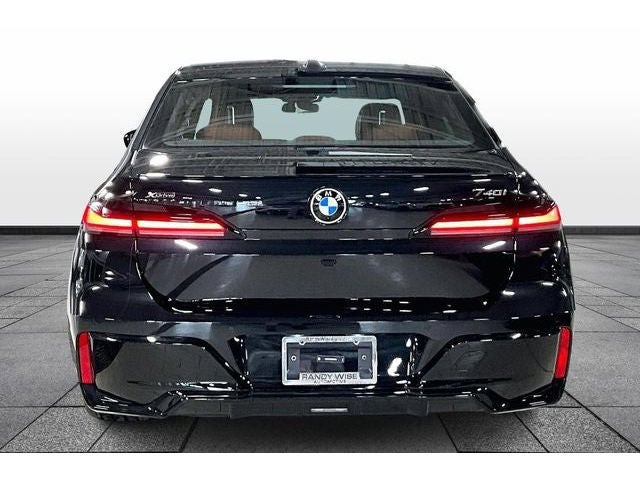 2026 BMW 7 Series 740i xDrive