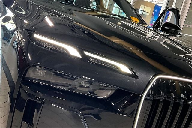 2025 BMW 7 Series 760i xDrive