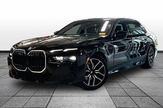 2025 BMW 7 Series 760i xDrive