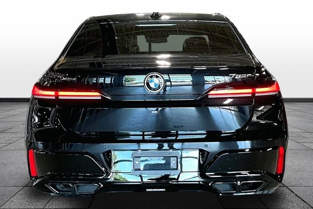 2025 BMW 7 Series 760i xDrive