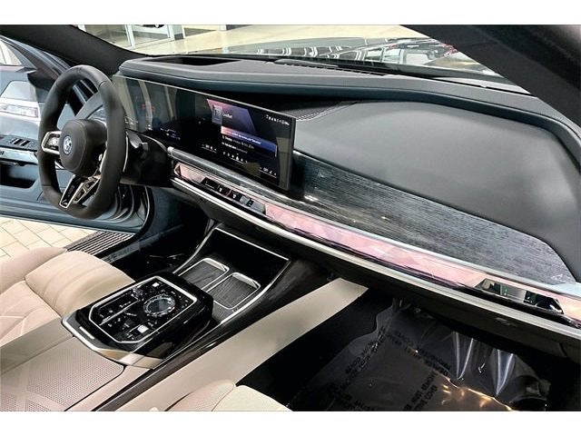 2026 BMW 7 Series 750e xDrive