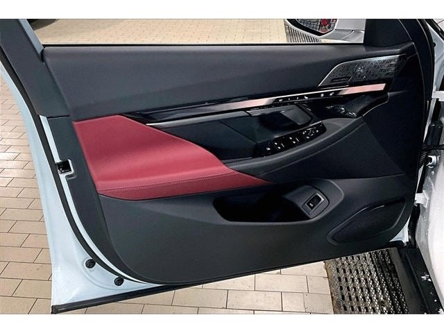 2026 BMW 5 Series 530i xDrive