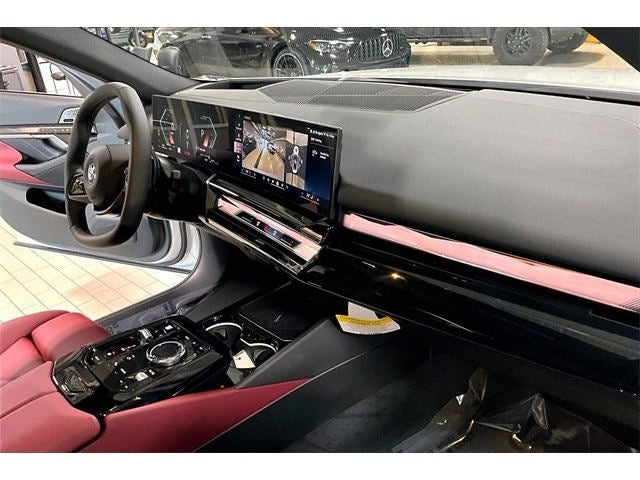 2026 BMW 5 Series 530i xDrive