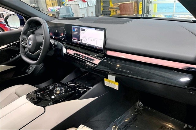 2026 BMW 5 Series 530i xDrive