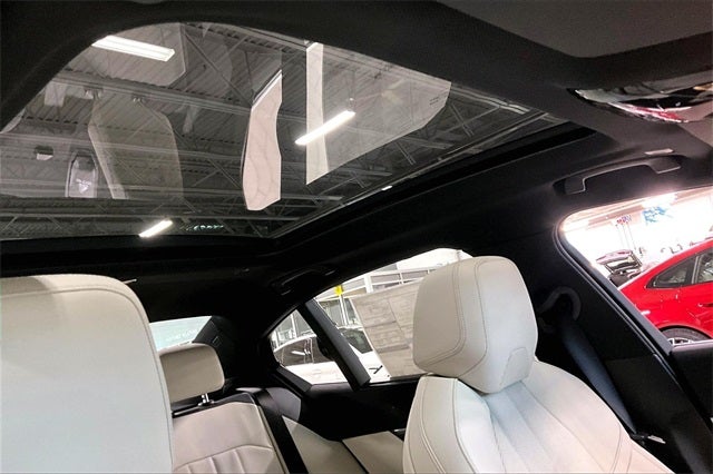 2026 BMW 5 Series 530i xDrive