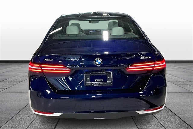 2026 BMW 5 Series 530i xDrive