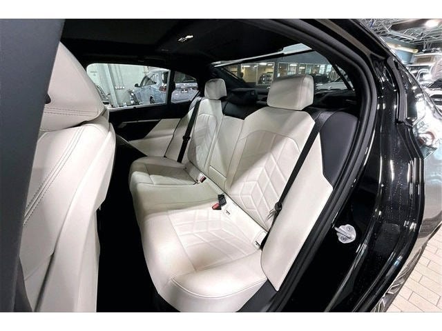 2026 BMW 5 Series 540i xDrive