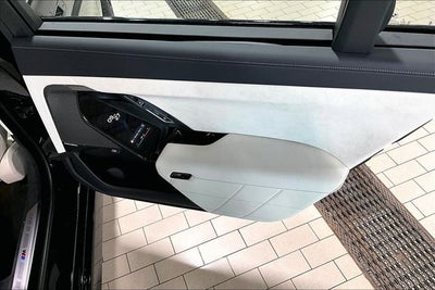 2027 BMW 7 Series 740i xDrive