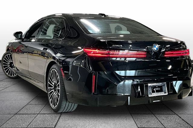 2027 BMW 7 Series 740i xDrive