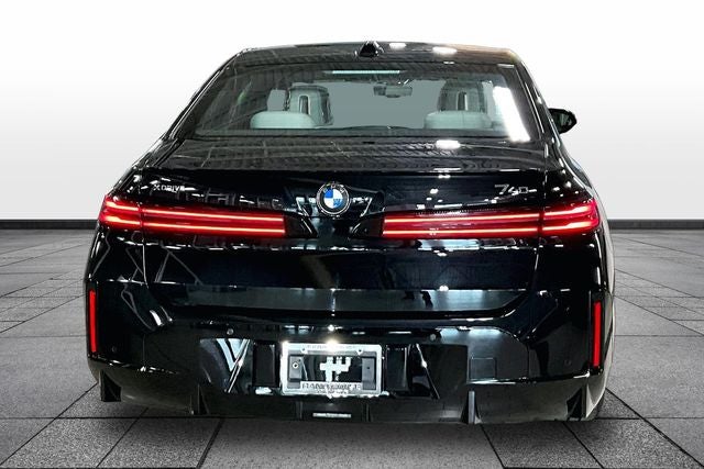 2027 BMW 7 Series 740i xDrive