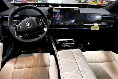 2027 BMW 7 Series 740i xDrive