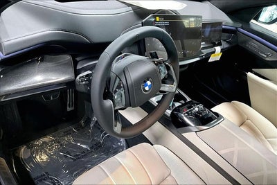 2027 BMW 7 Series 740i xDrive