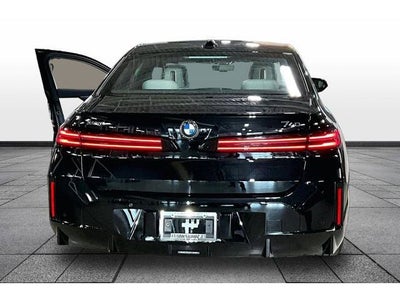 2027 BMW 7 Series 740i xDrive
