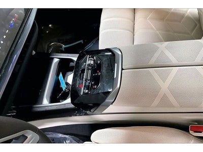 2027 BMW 7 Series 740i xDrive