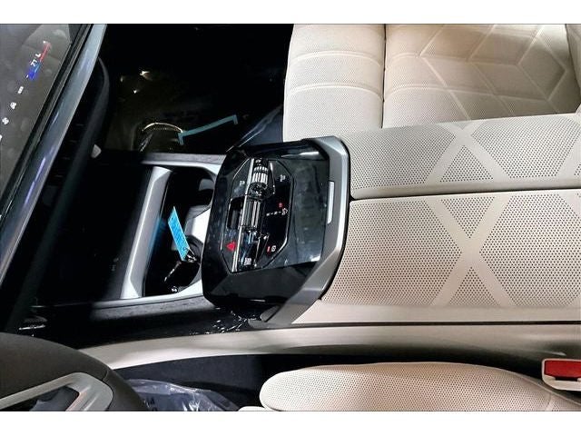 2027 BMW 7 Series 740i xDrive