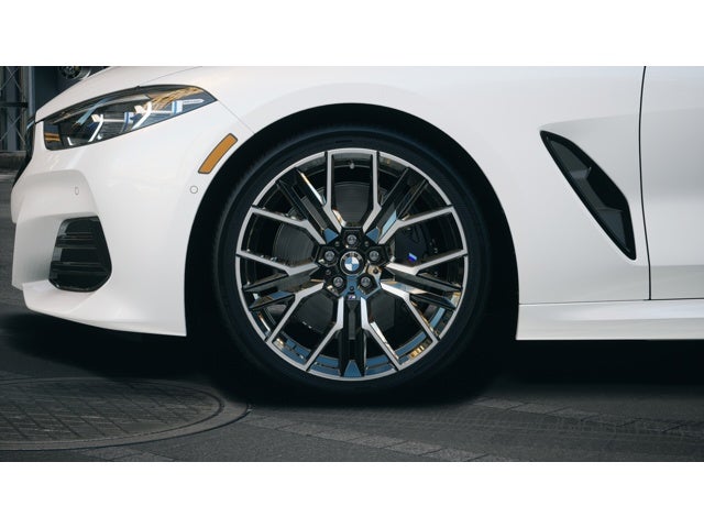 2026 BMW 8 Series 840i