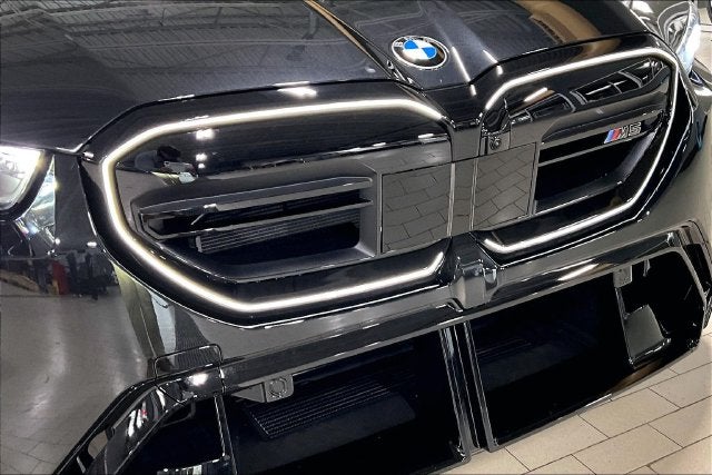 2027 BMW M5 Base