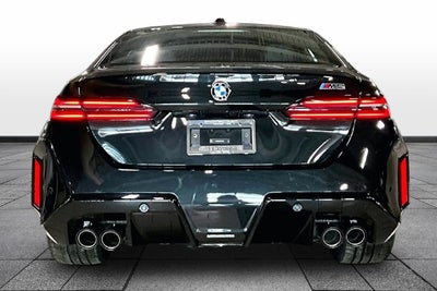 2027 BMW M5 Base