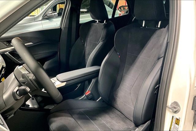 2027 BMW X2 xDrive28i
