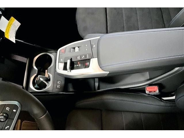 2027 BMW X2 xDrive28i